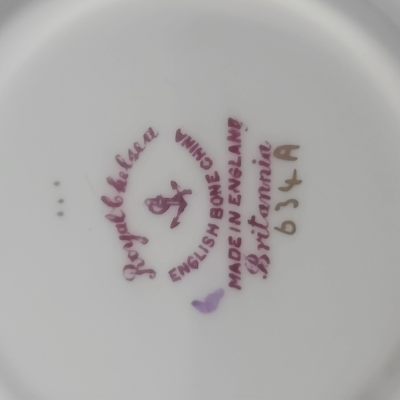 Hand Painted Roses and Thistle Britannia Royal Chelsea Tea Cup and Saucer Set - Picture 9 of 9